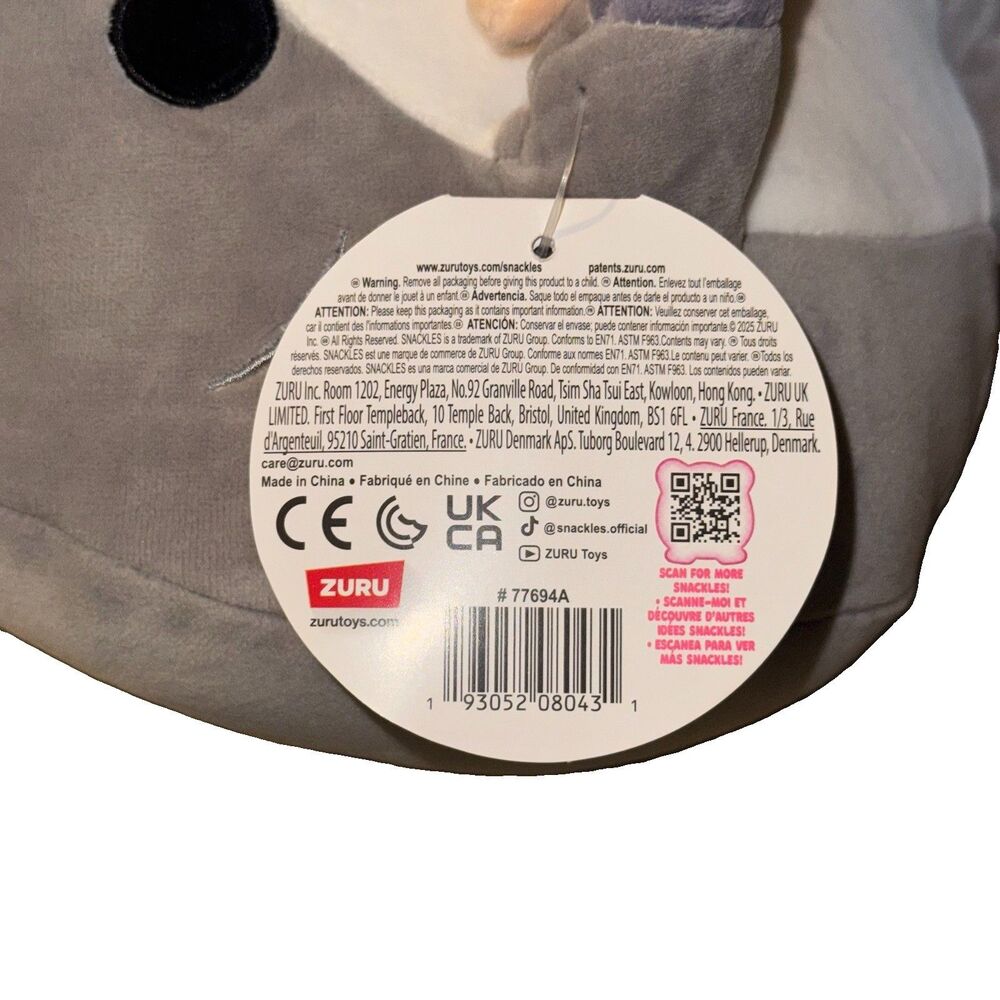ZURU Snackles Series 1 Finn Shark Severed Foot 8” Plush NWT Rare 77694A - Picture 7 of 7